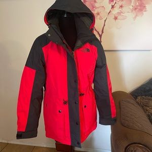 The Northface Women’s Reign On Down Parka